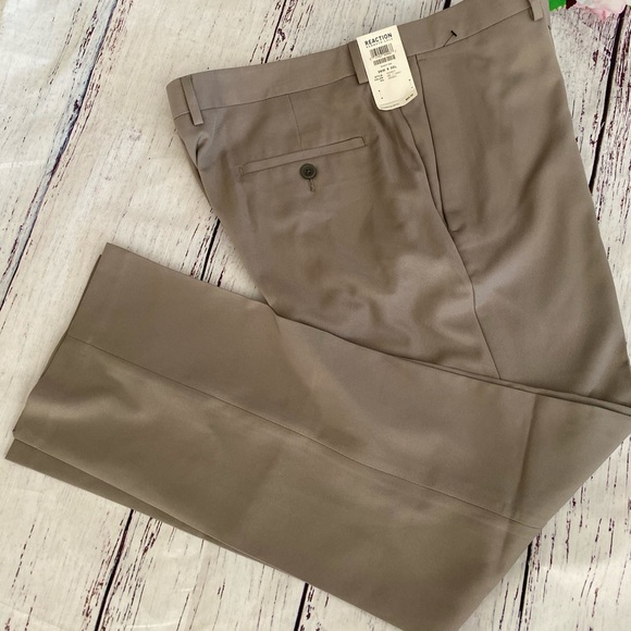 kenneth cole reaction khaki pants